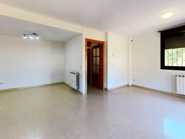 Chalet adosado en Mejorada del Campo - Foto 4