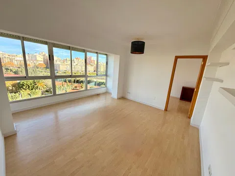 Piso en calle de Miquel dels Sants Oliver, 13