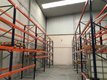 Nave Industrial en  Avenida de Córdoba 3 - Foto 9