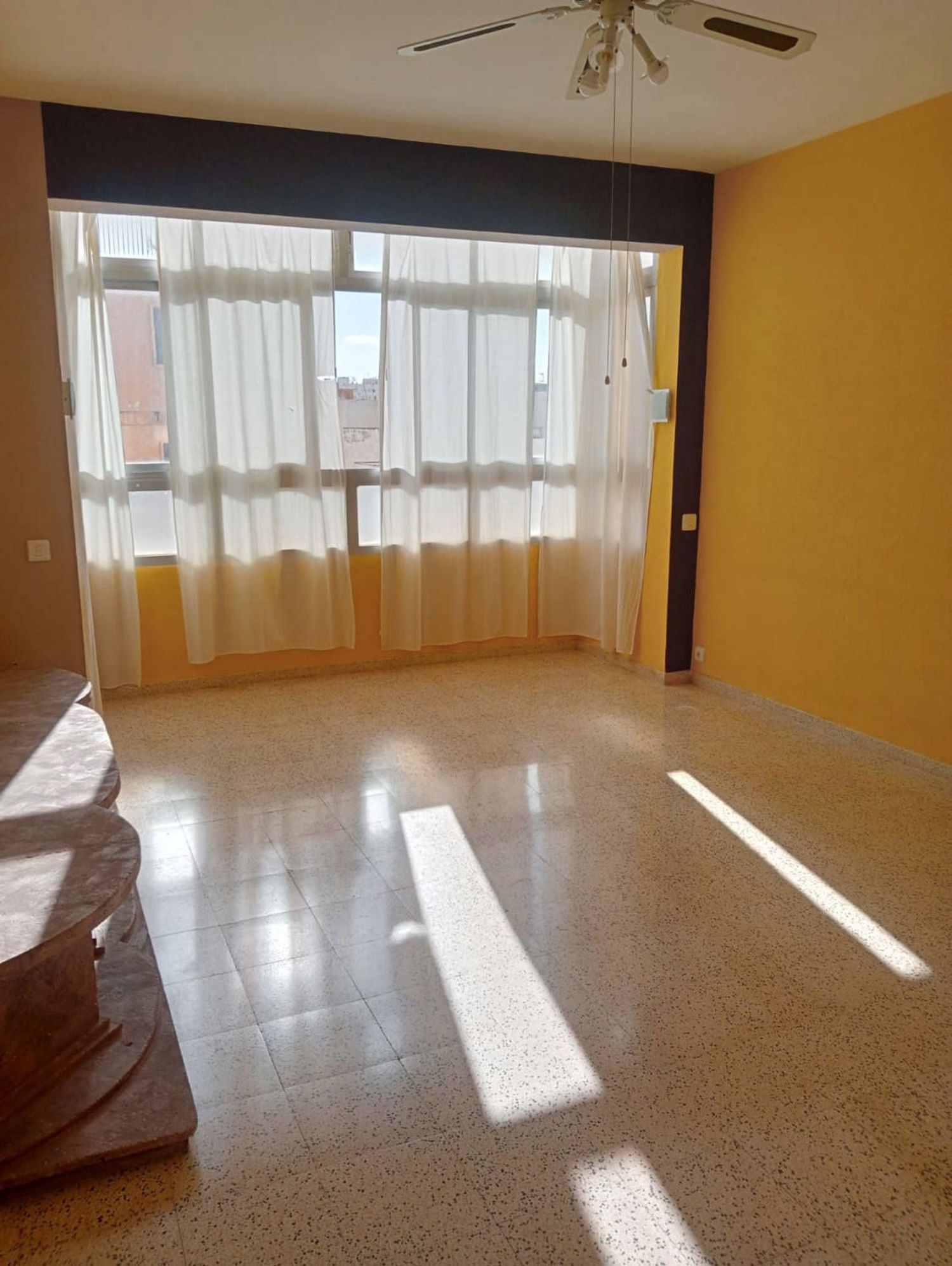 Piso en calle de Guillem Forteza, 21 - Foto 1