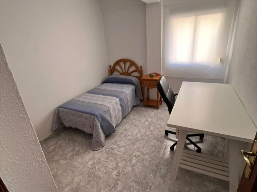 Piso en  Calle José Ortega Luque 17 - Foto 19