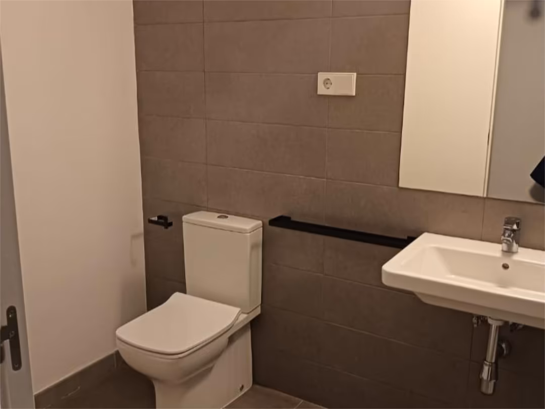 Piso en  Avenida de los Guindos 18 - Foto 19