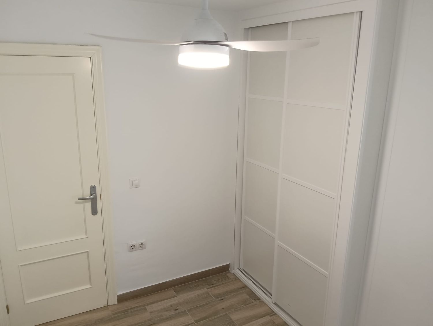 Piso en Barrio Buhaira - Huerta del Rey - Foto 7