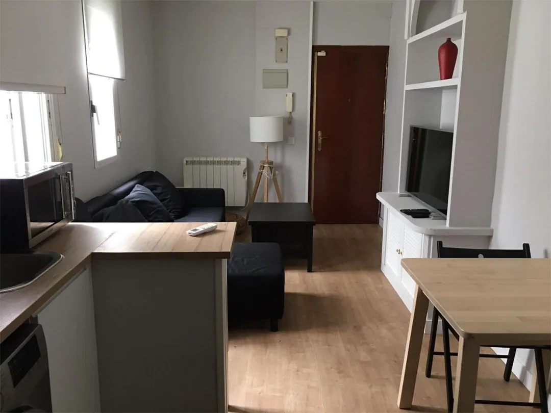 Piso en  Calle de Vallehermoso 104