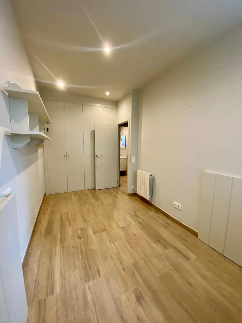 Piso en  Carrer de Santa Magdalena Sofia - Foto 18