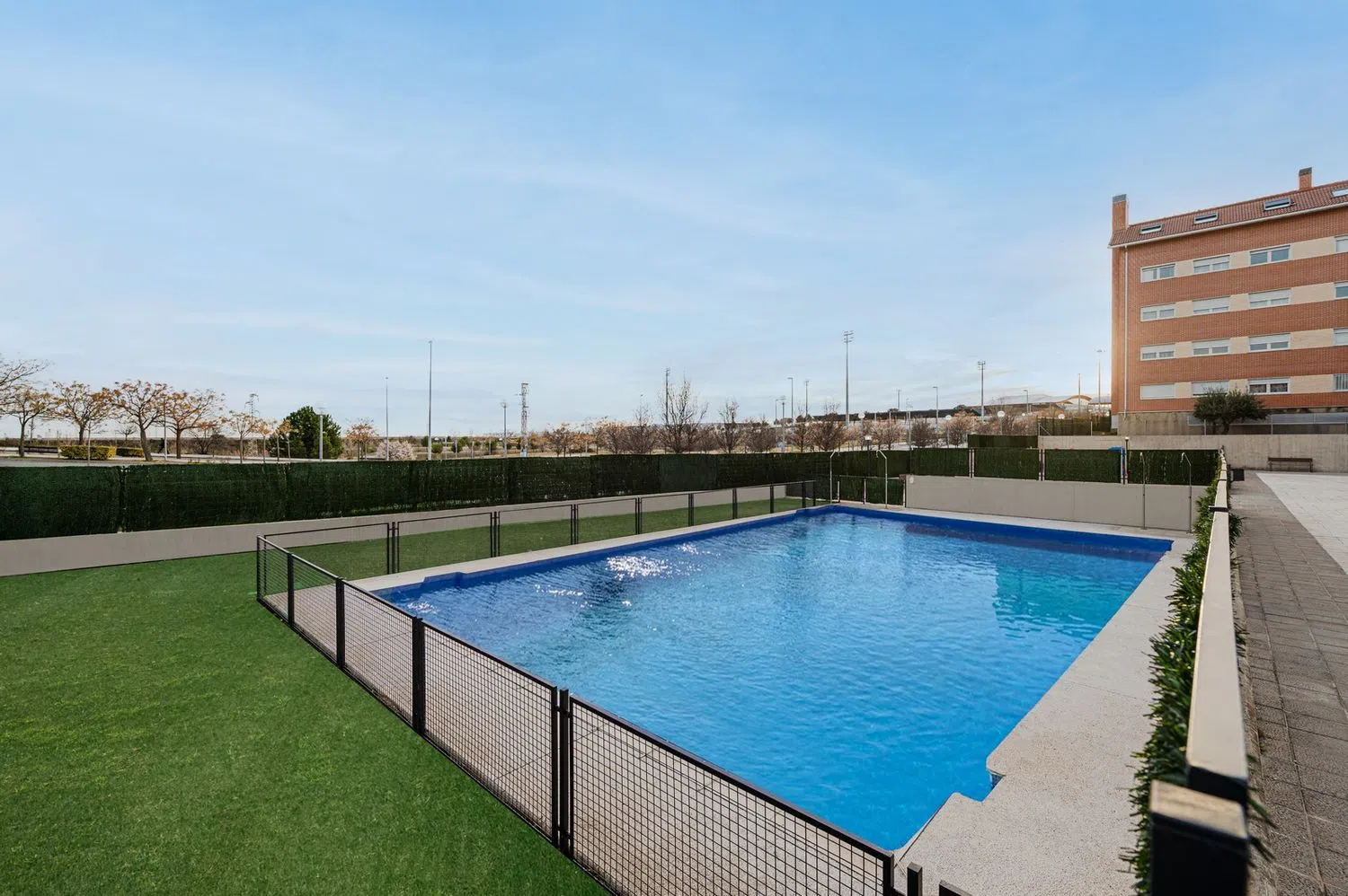 Piso en calle del Talgo - Foto 2