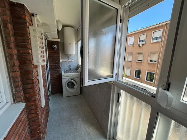Piso en Calle Gasset y Artime, 29, Carolinas Altas - Foto 3