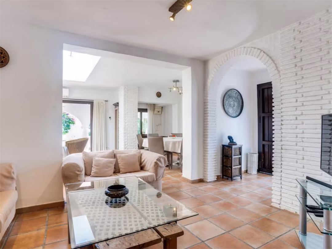 Chalet en  Avenida Carmen Sevilla 11 - Foto 7