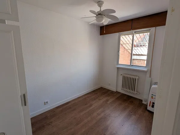 Chalet adosado en Barrio Salvador - Foto 8