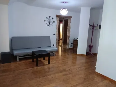 Piso en calle Virgen de la Antigua, 5