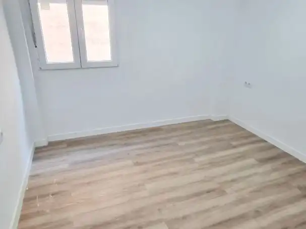 Piso en  Carrer Sant Blai 10 - Foto 6