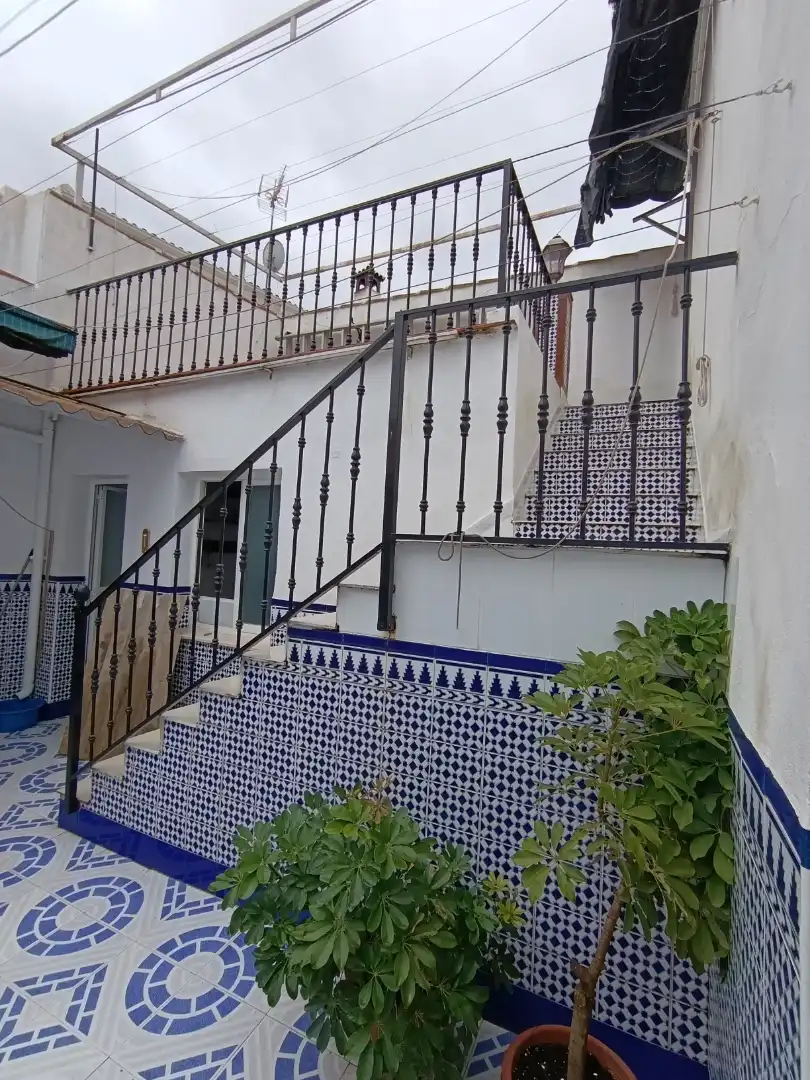 Casa adosada en  Calle de Pablo Iglesias 27 - Foto 4