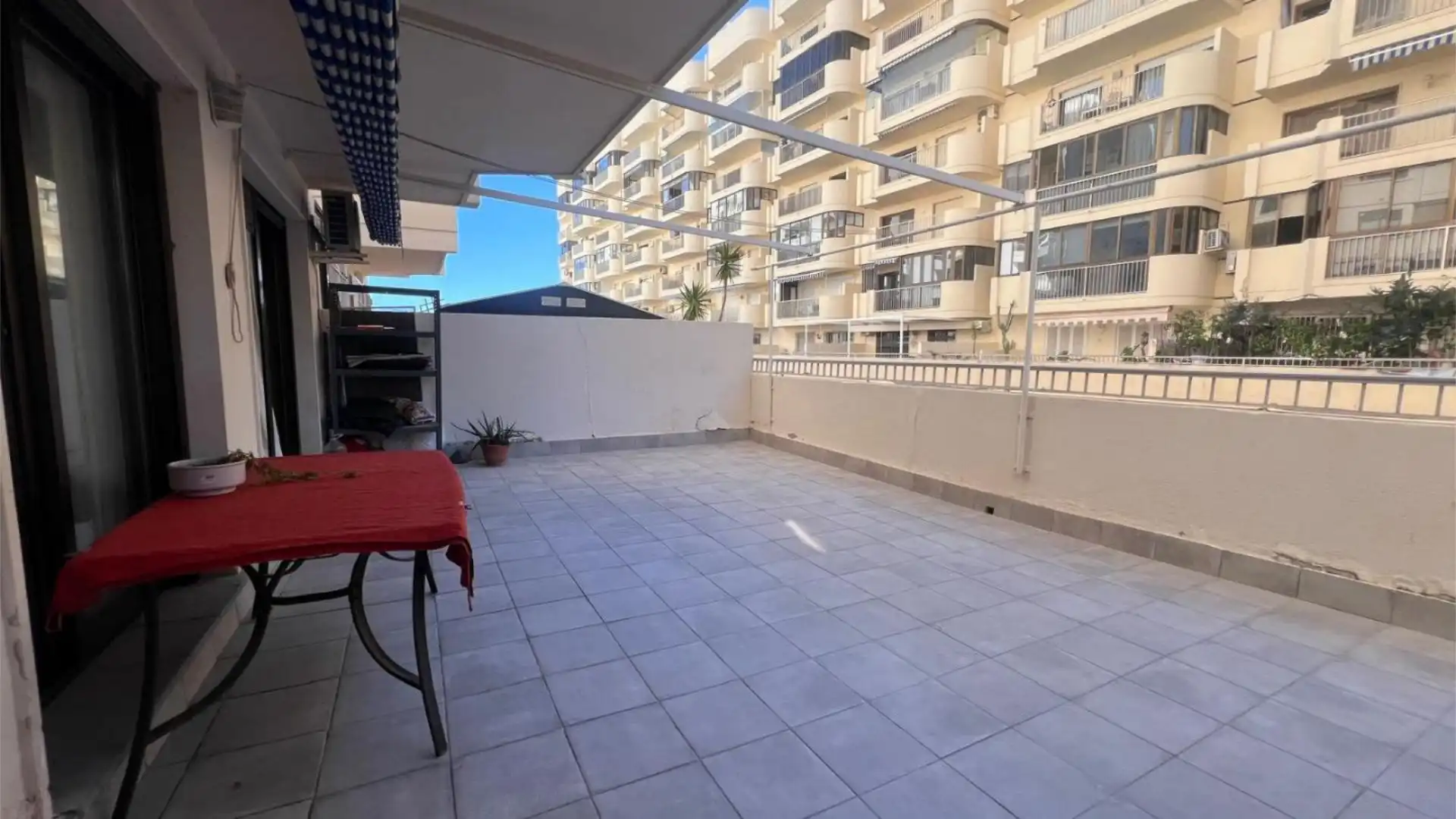 Piso en  Calle Martínez Catena 2 - Foto 2