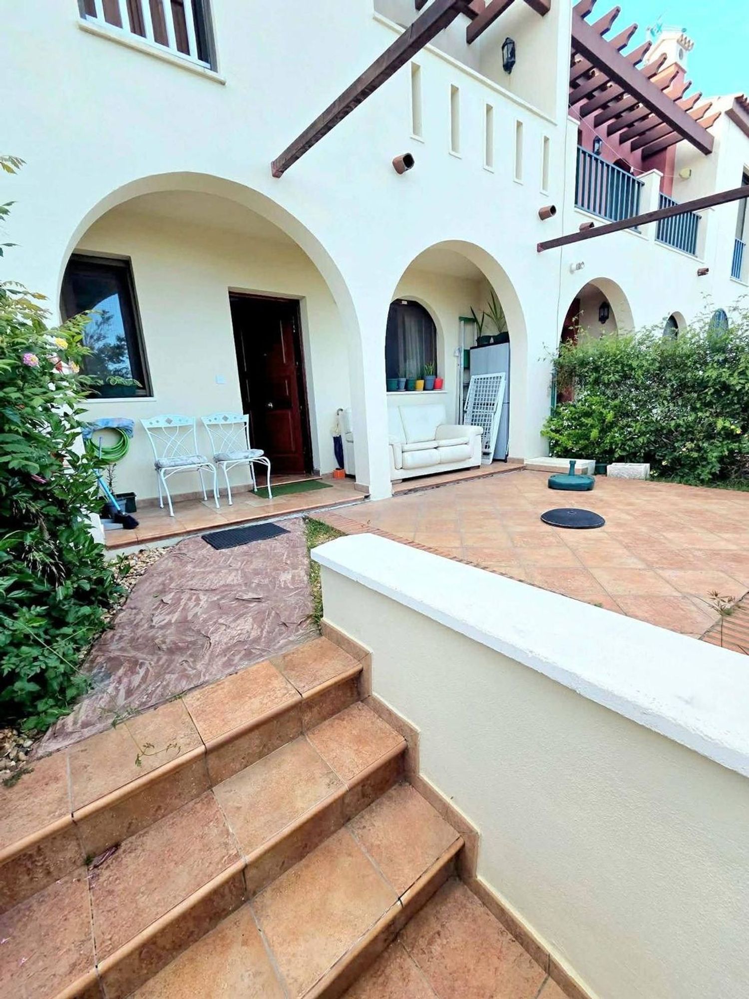 Chalet adosado en Urbanización Puente Esuri, 7 - Foto 2