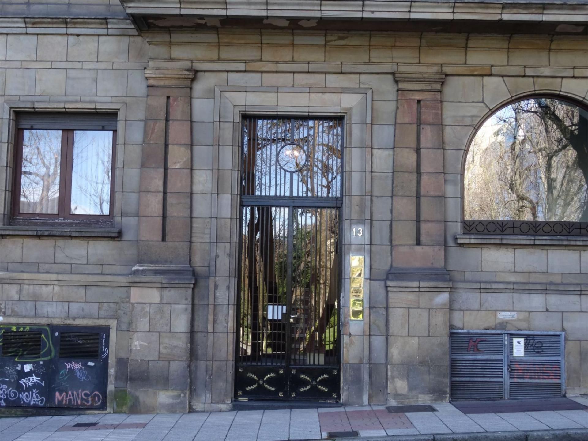 Piso en  Calle Marqués de Santa Cruz 13 - Foto 2