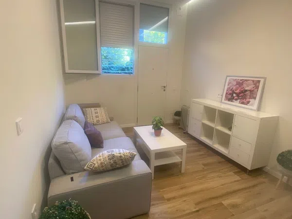 Piso en calle Urbión, 16