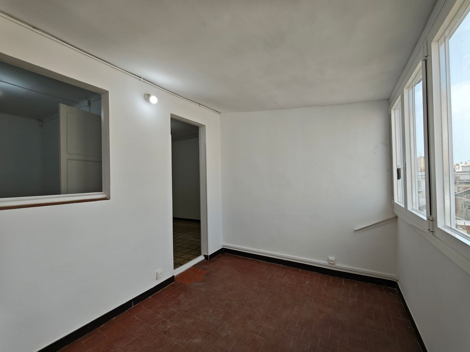Piso en Calle de Santa Caterina, Sants - Foto 6