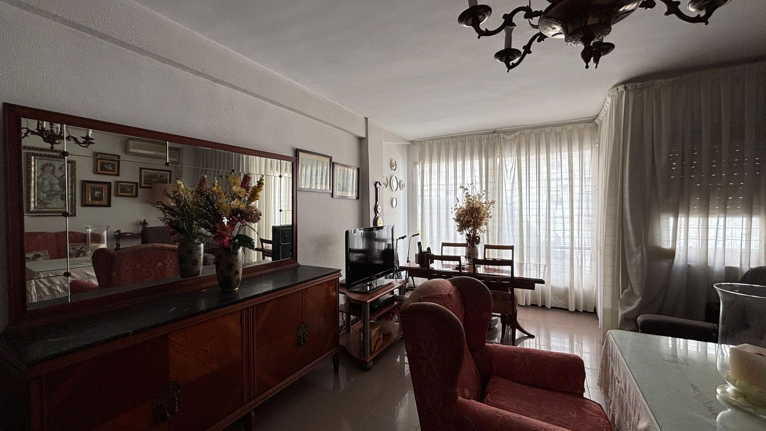 Piso en calle Fernando IV, 44 - Foto 1