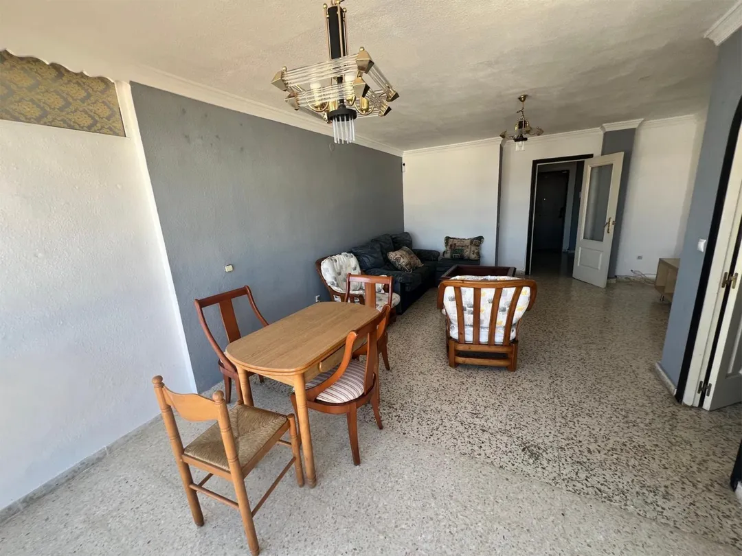 Piso en  Avenida de los Lirios Local - Foto 24