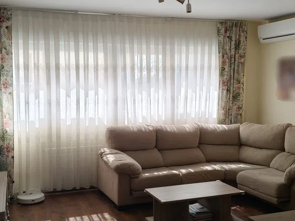 Piso en calle Torrox, 26