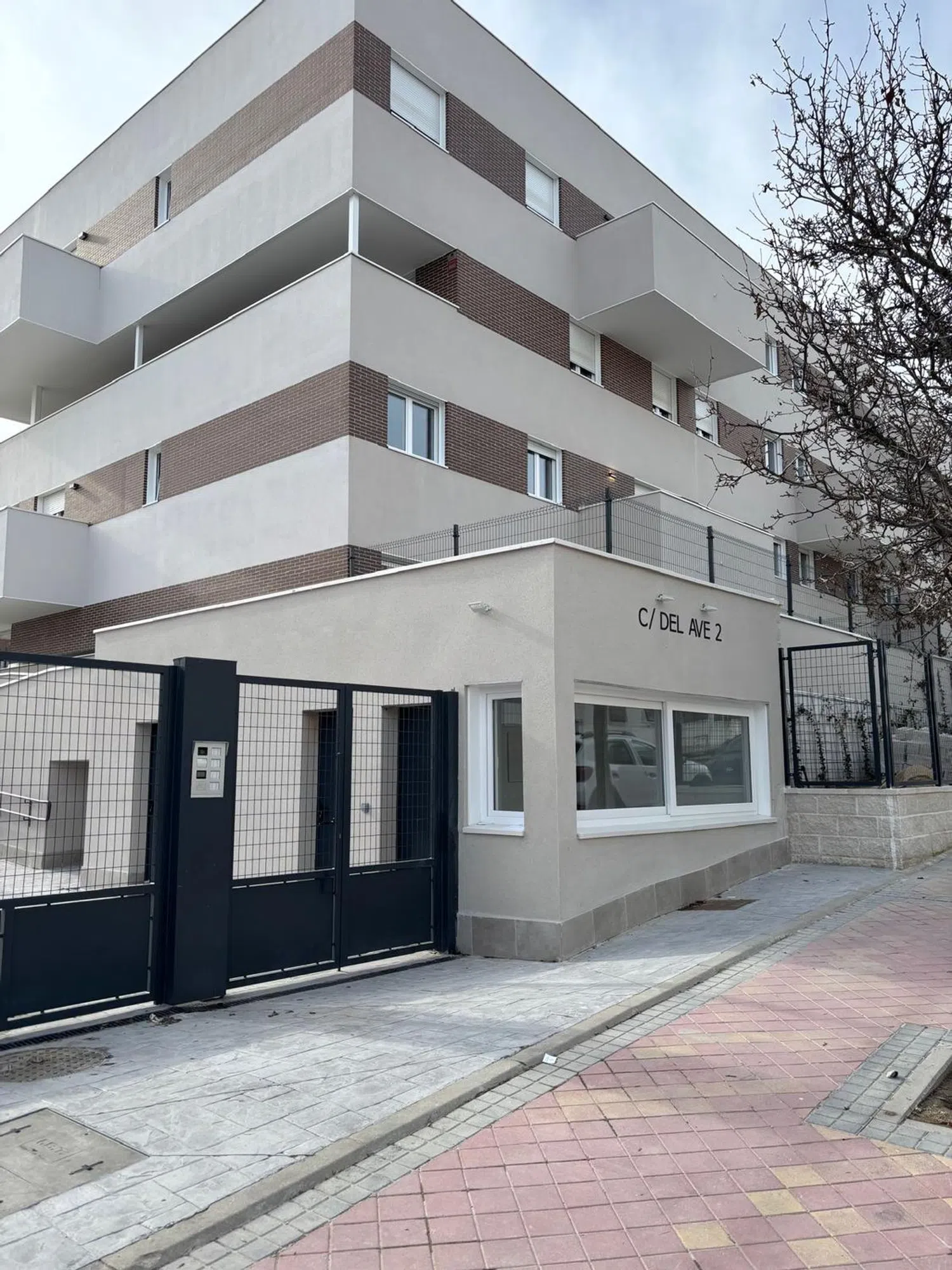 Piso en calle del Ave, 2