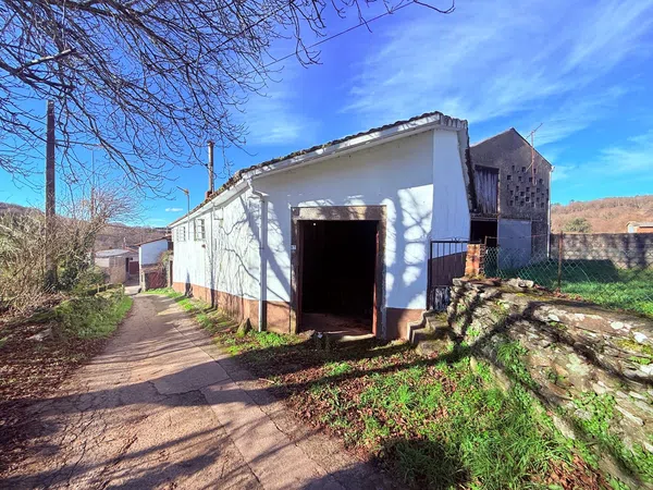 Casa rural en Os Muiños, 17 - Foto 1
