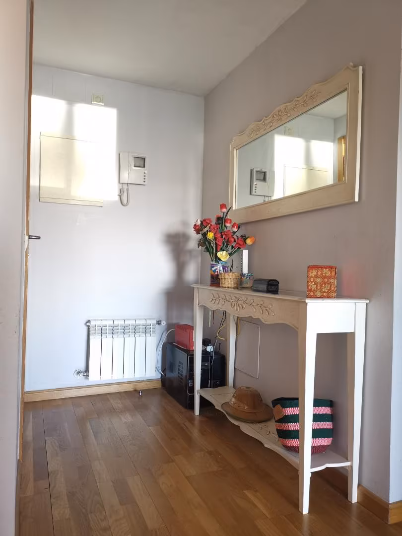 Piso en  Avenida de los Quiñones 6P - Foto 2