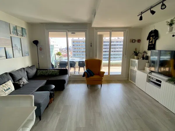 Piso en calle de la Indústria, 310 - Foto 6