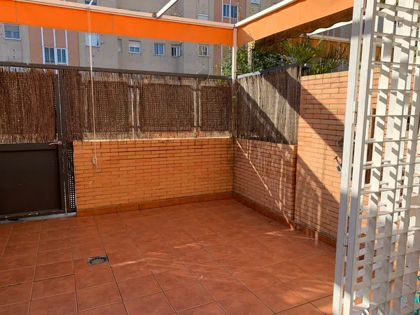 Chalet adosado en calle Burdeos, 51 - Foto 9