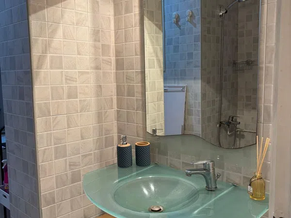 Estudio en calle de Berlín, 51 - Foto 6