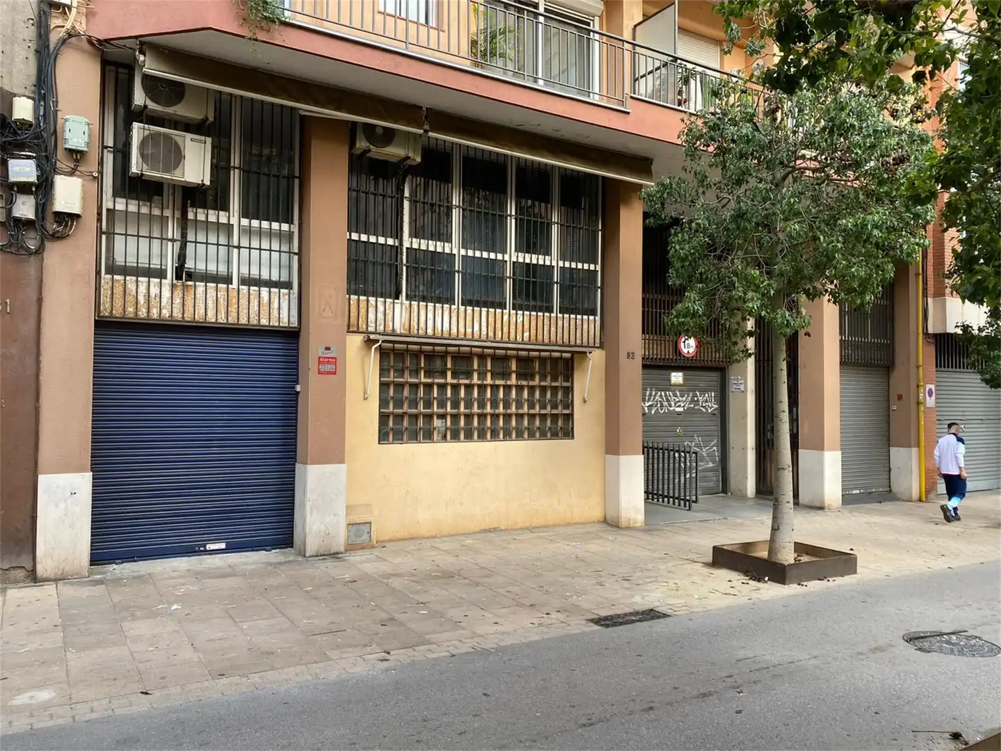 Local comercial en  Carrer Cooperativa 83 - Foto 11