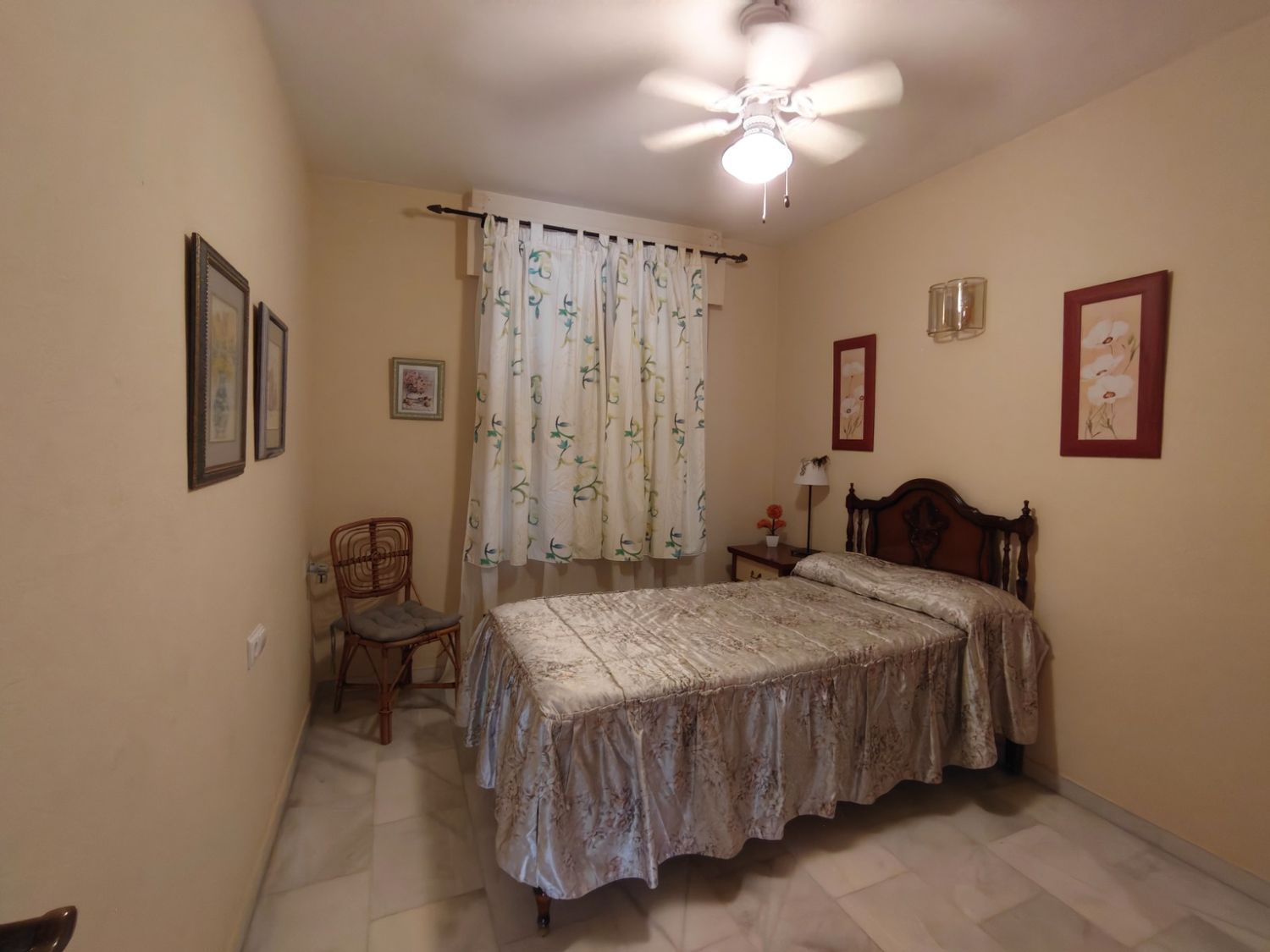 Chalet adosado en Calle Preste Juan de Las Indias, 13, El Cuartón - Heliomar - Foto 2