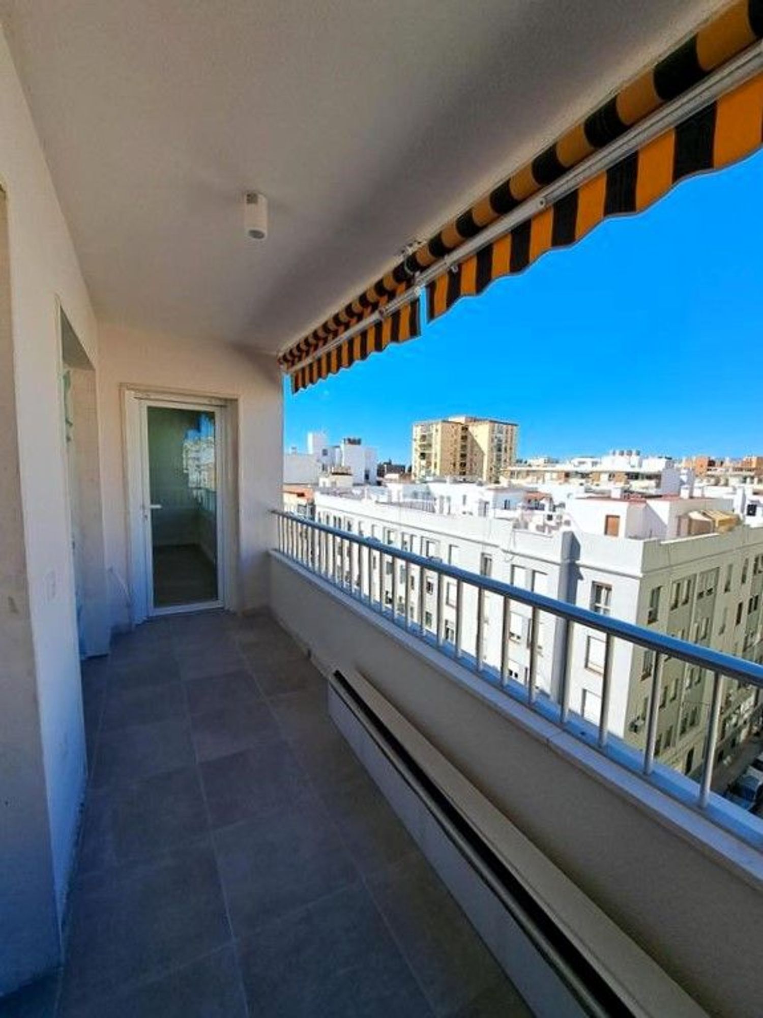 Piso en calle Cristo de la Epidemia, 64 - Foto 1