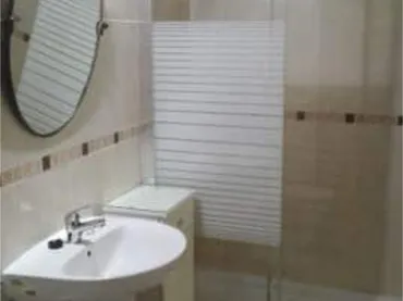 Piso en AVDA. DE LA VERA - Foto 4