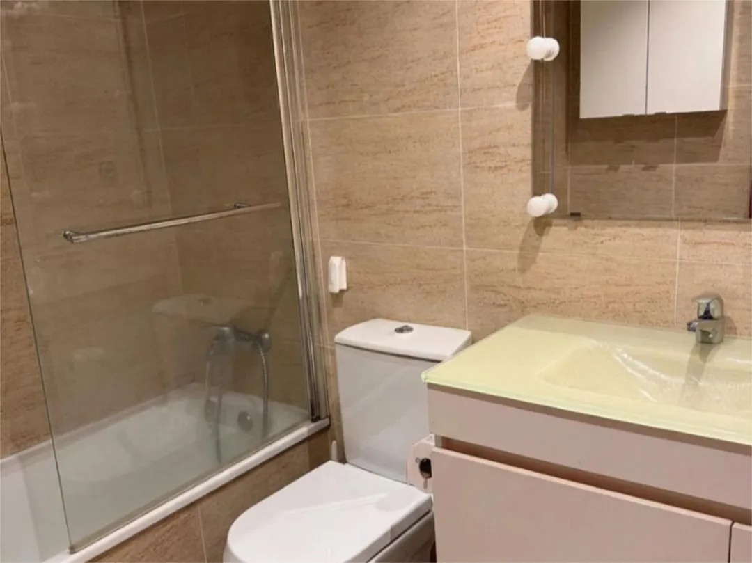 Piso en  Calle Palencia 23 - Foto 8