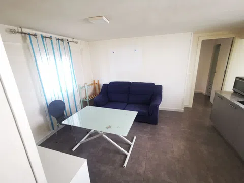 Piso en calle Labella Dávalos, 6