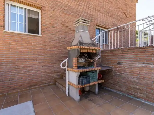 Casa adosada en  Carrer de Lluís Domènech i Montaner 1 - Foto 19