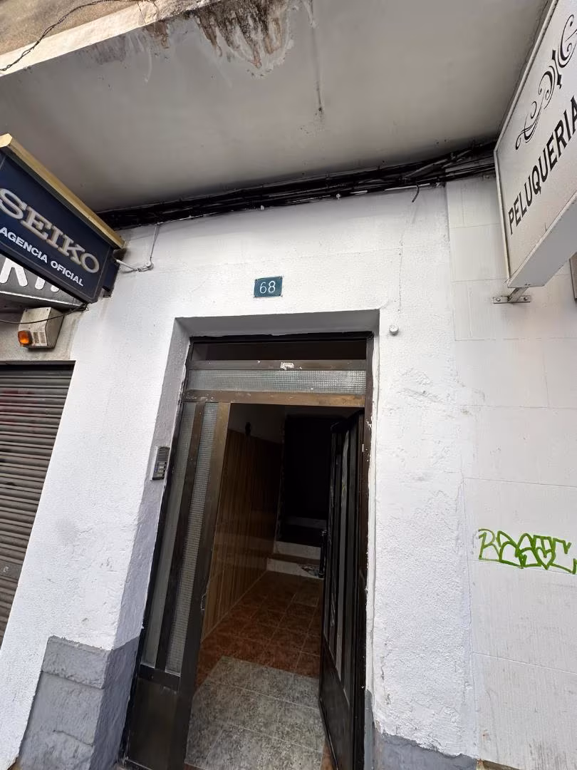 Piso en  Calle Jaime Segarra 51 - Foto 1