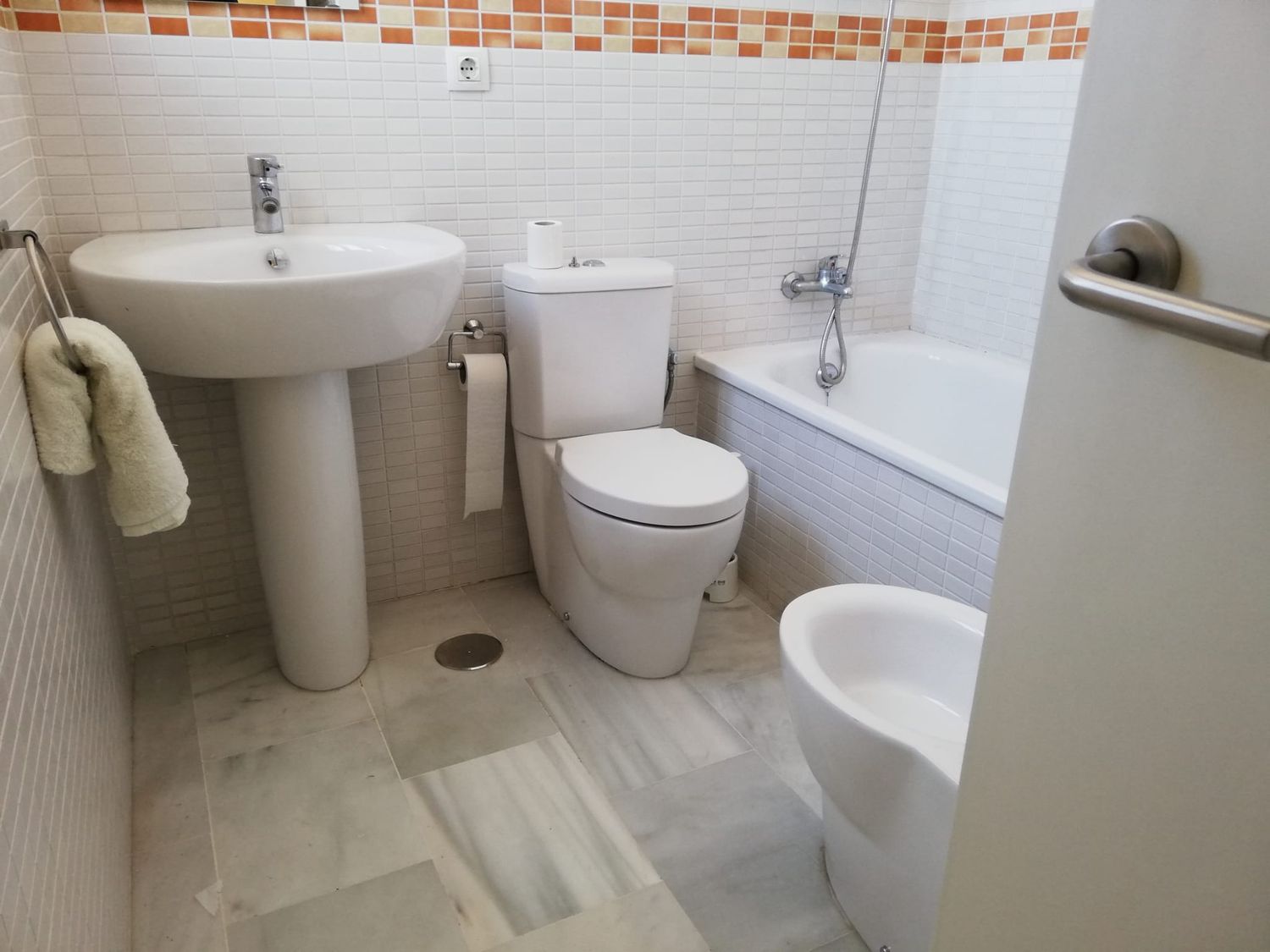 Piso en Barrio Puerta Carmona-Puerta Osario-Amador de los Ríos - Foto 29