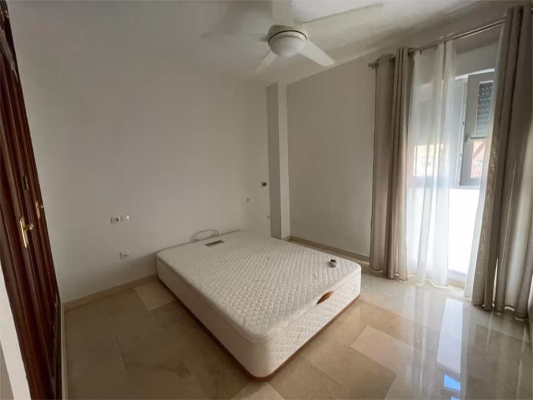 Piso en  Avenida de Altamira 4A - Foto 14