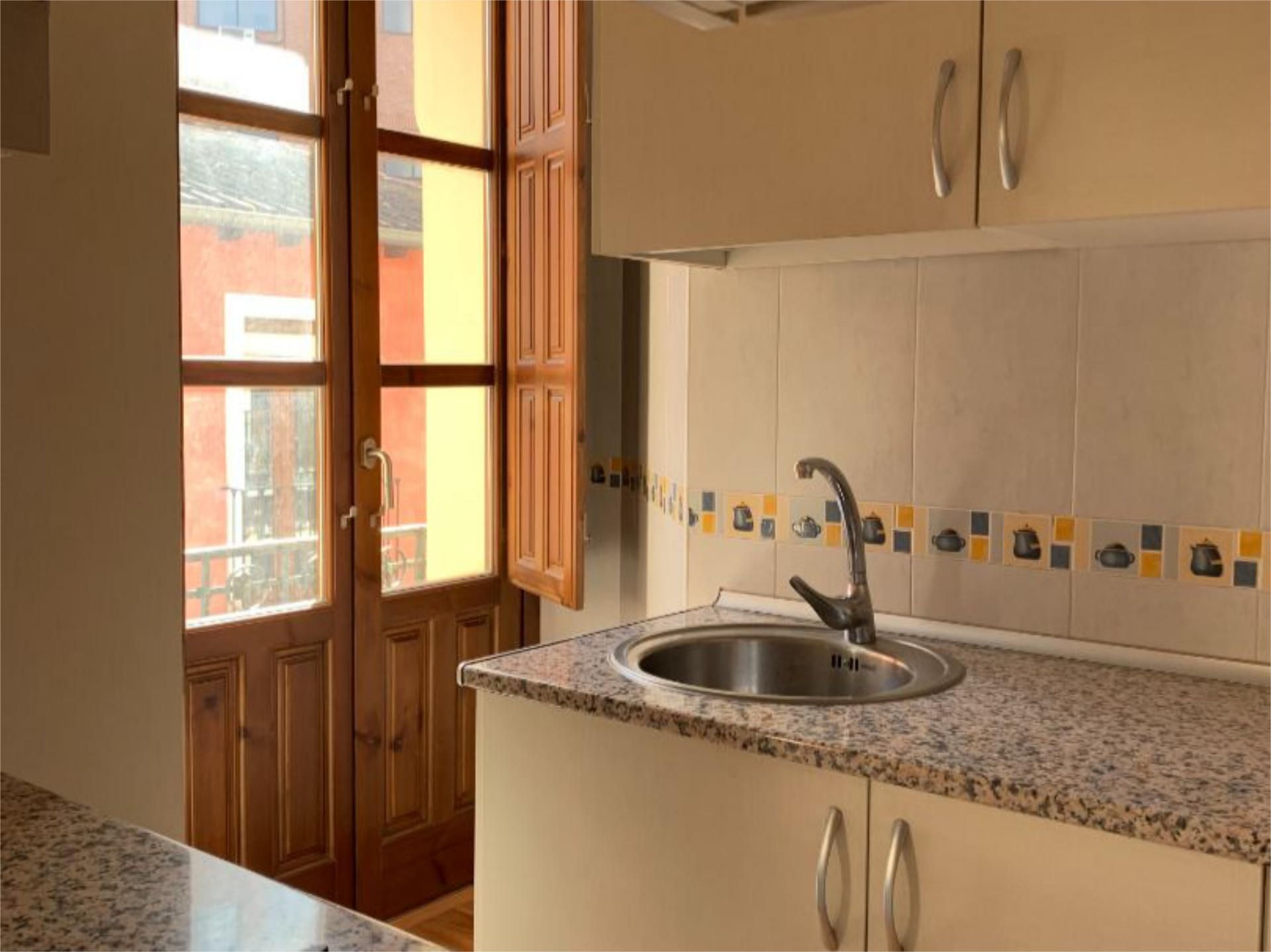 Piso en  Calle Maestro Alonso 9 - Foto 2