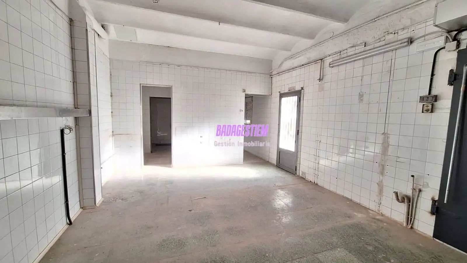 Local comercial en  Avenida Avinguda del Marquès de Mont-roig, 40 - Foto 12
