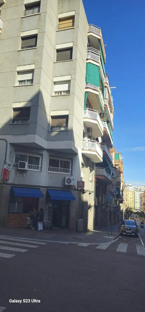 Piso en  Carrer de Rafael Campalans 113 - Foto 4