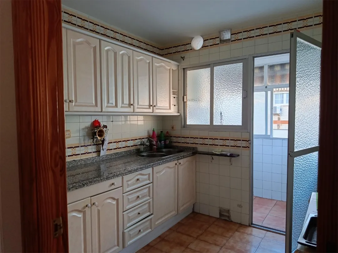 Piso en  Calle Profesor Manuel Garzón Pareja 8 - Foto 5