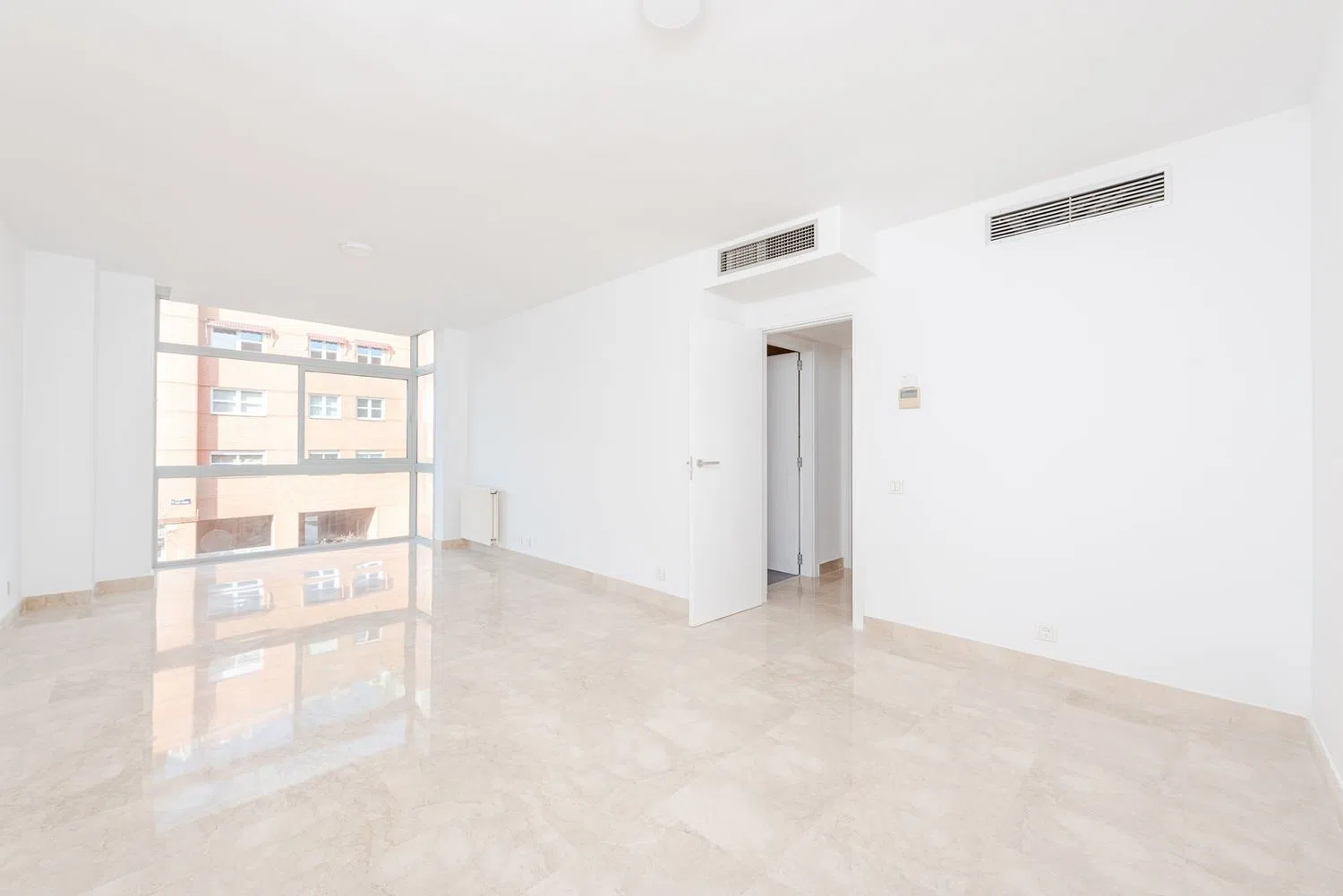 Piso en avenida del Papa Negro - Foto 2