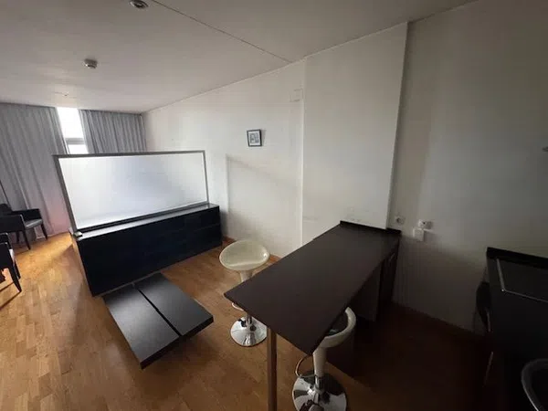 Estudio en calle de la Sierra Vieja, 1