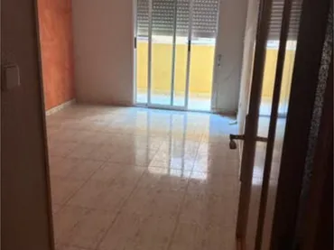 Piso en Santiago el Mayor - Foto 7
