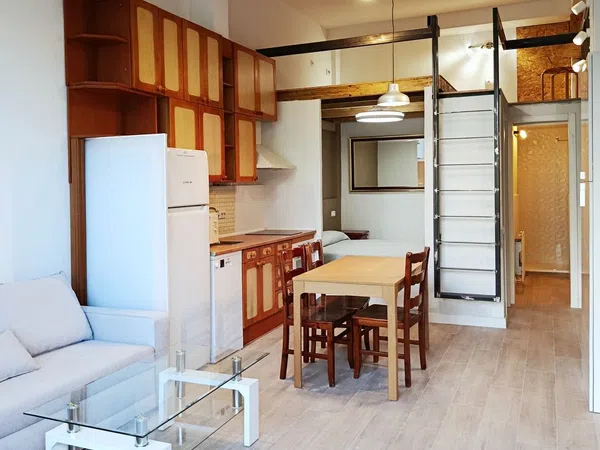 Estudio en calle Mérida, 3