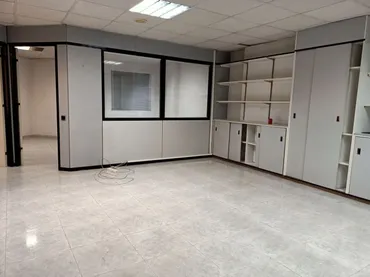 Local comercial en  Calle Francesc Layret 30 - Foto 6