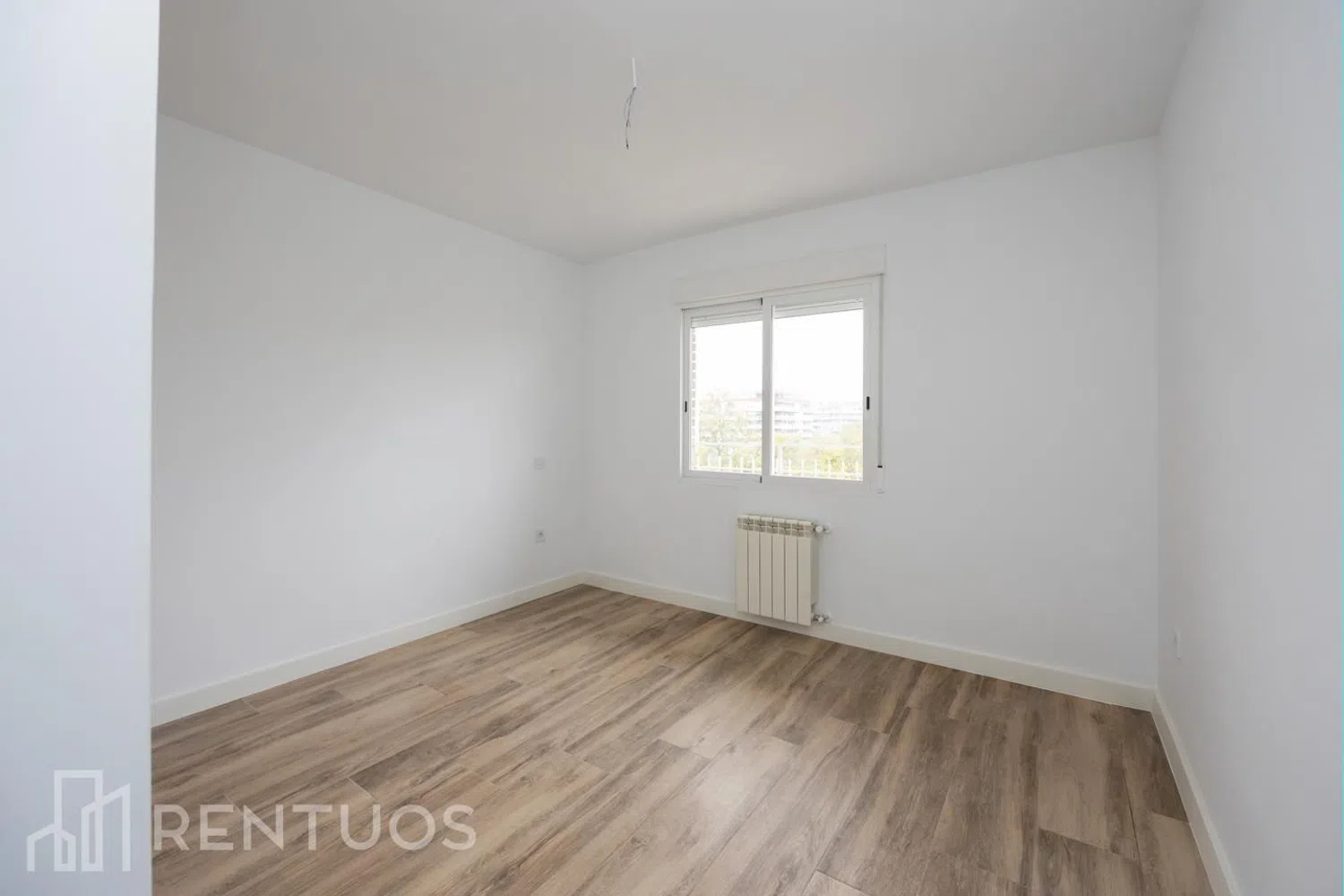 Piso en calle Cabo de San Vicente - Foto 11